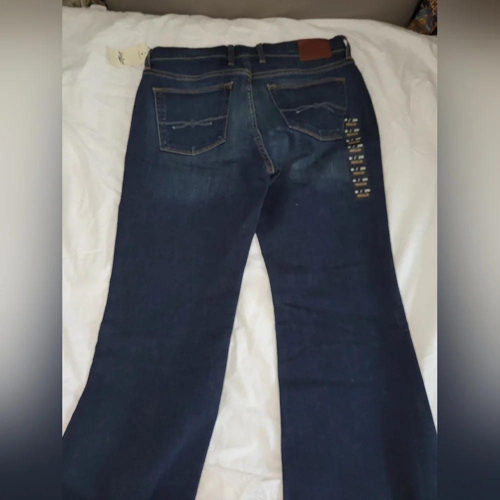 Lucky Brand Jeans * - Picture 2 of 3